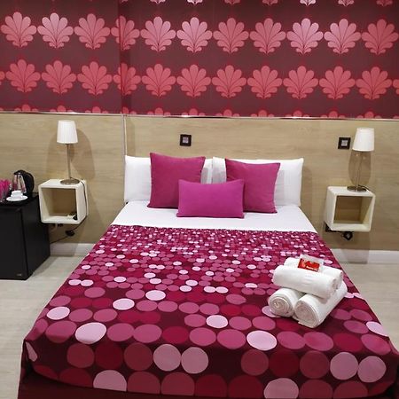 Hostal Inn Madrid Ngoại thất bức ảnh