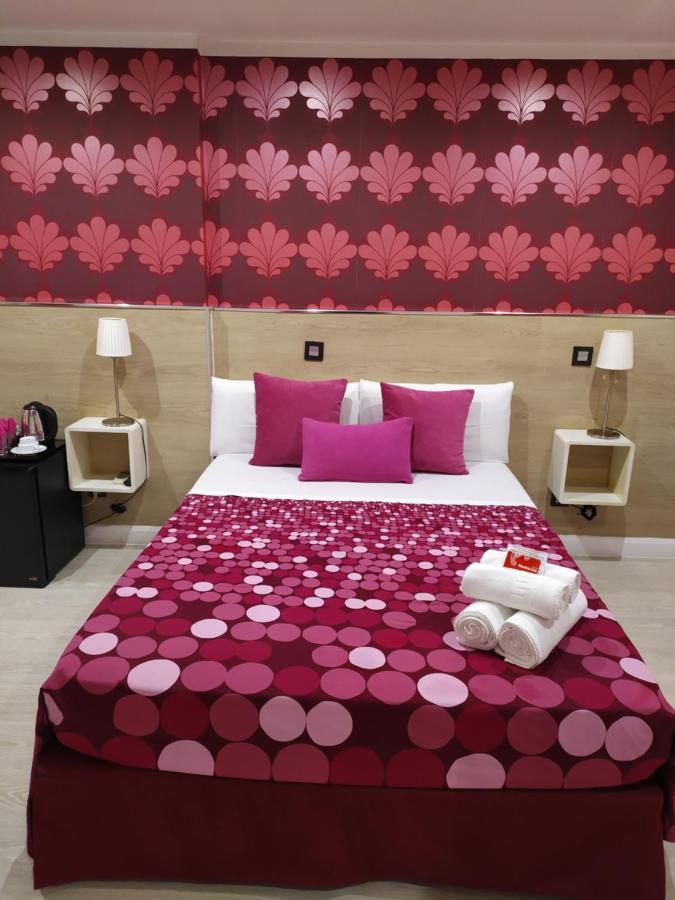 Hostal Inn Madrid Ngoại thất bức ảnh
