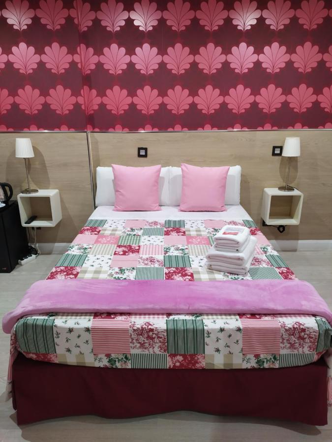 Hostal Inn Madrid Ngoại thất bức ảnh