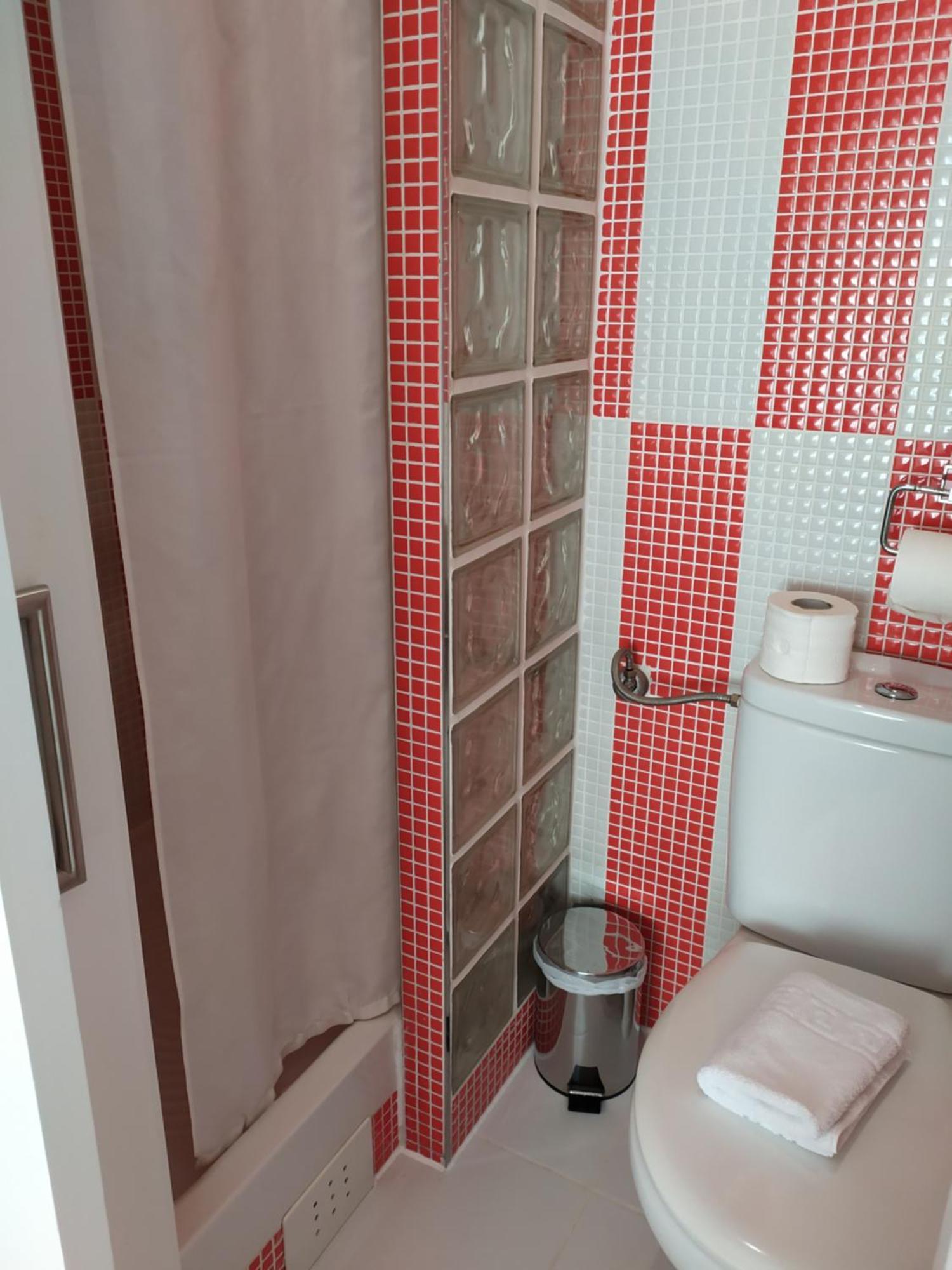 Hostal Inn Madrid Ngoại thất bức ảnh