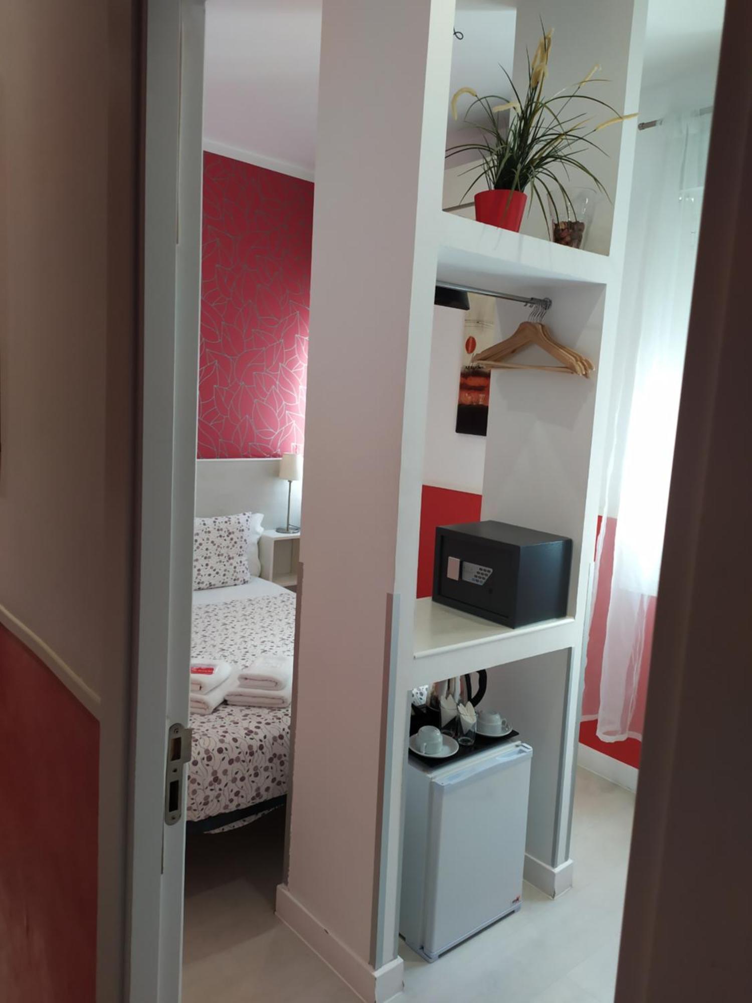 Hostal Inn Madrid Phòng bức ảnh